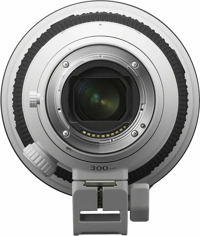 Objektyvas Sony FE 300mm F2.8 GM OSS | (SEL300F28GM)