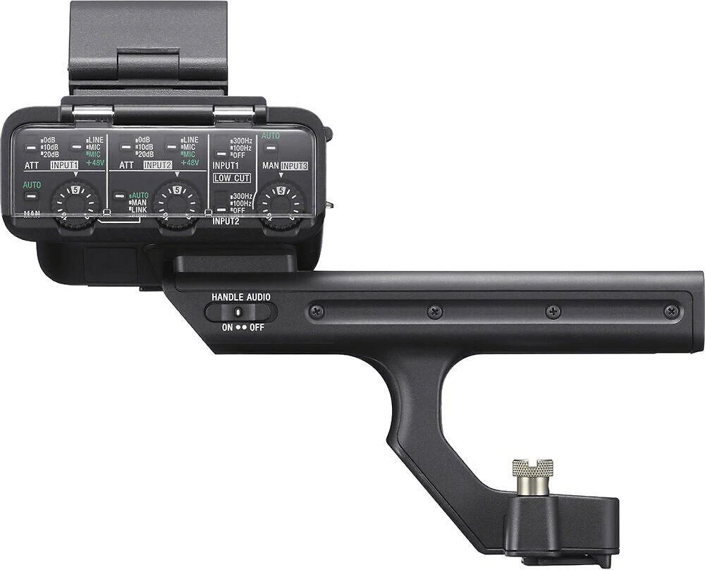 Sony FX30 su XLR rankena