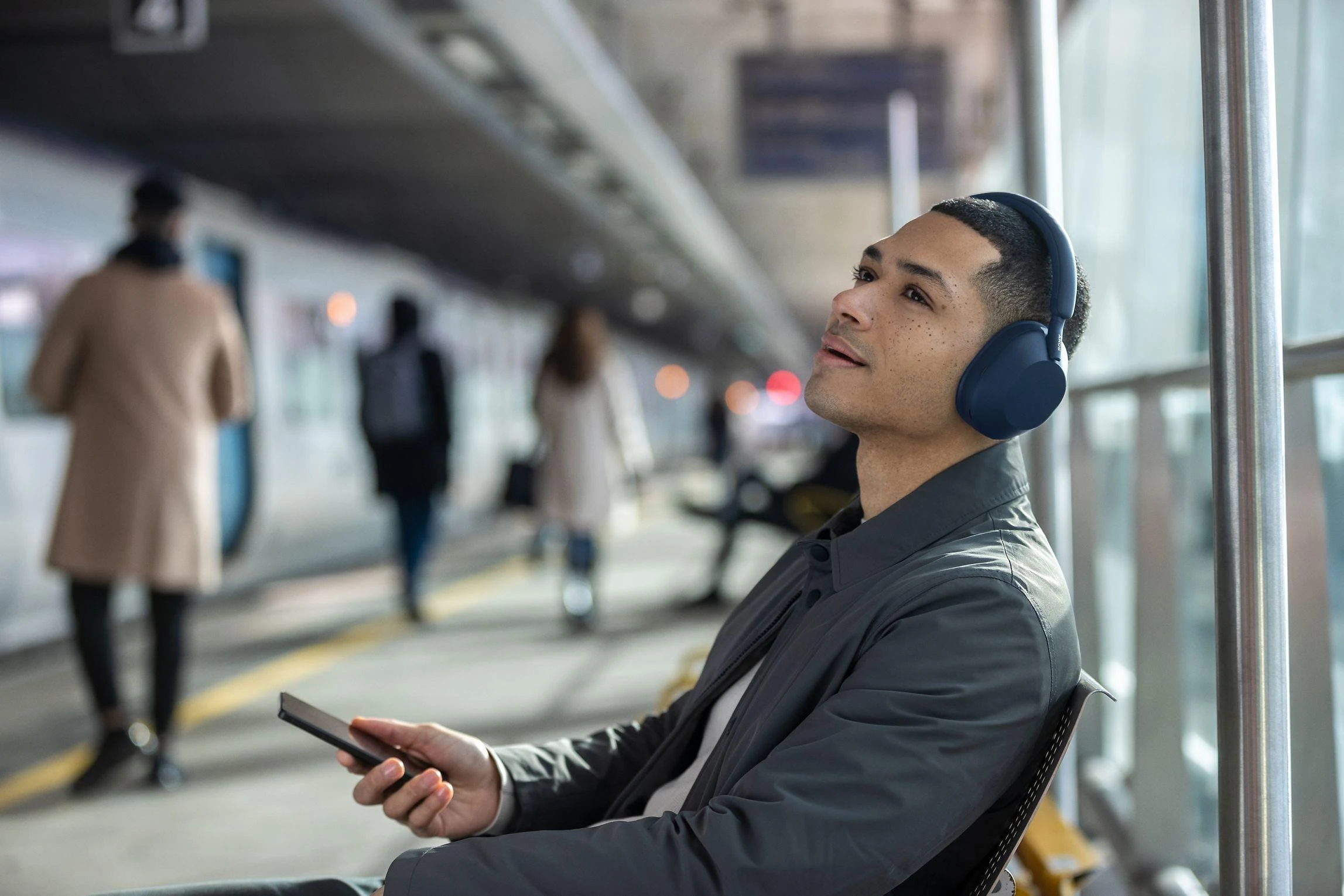 Belaidės ausinės Sony WH-1000XM5 su triukšmo slopinimo technologija, Mėlynos