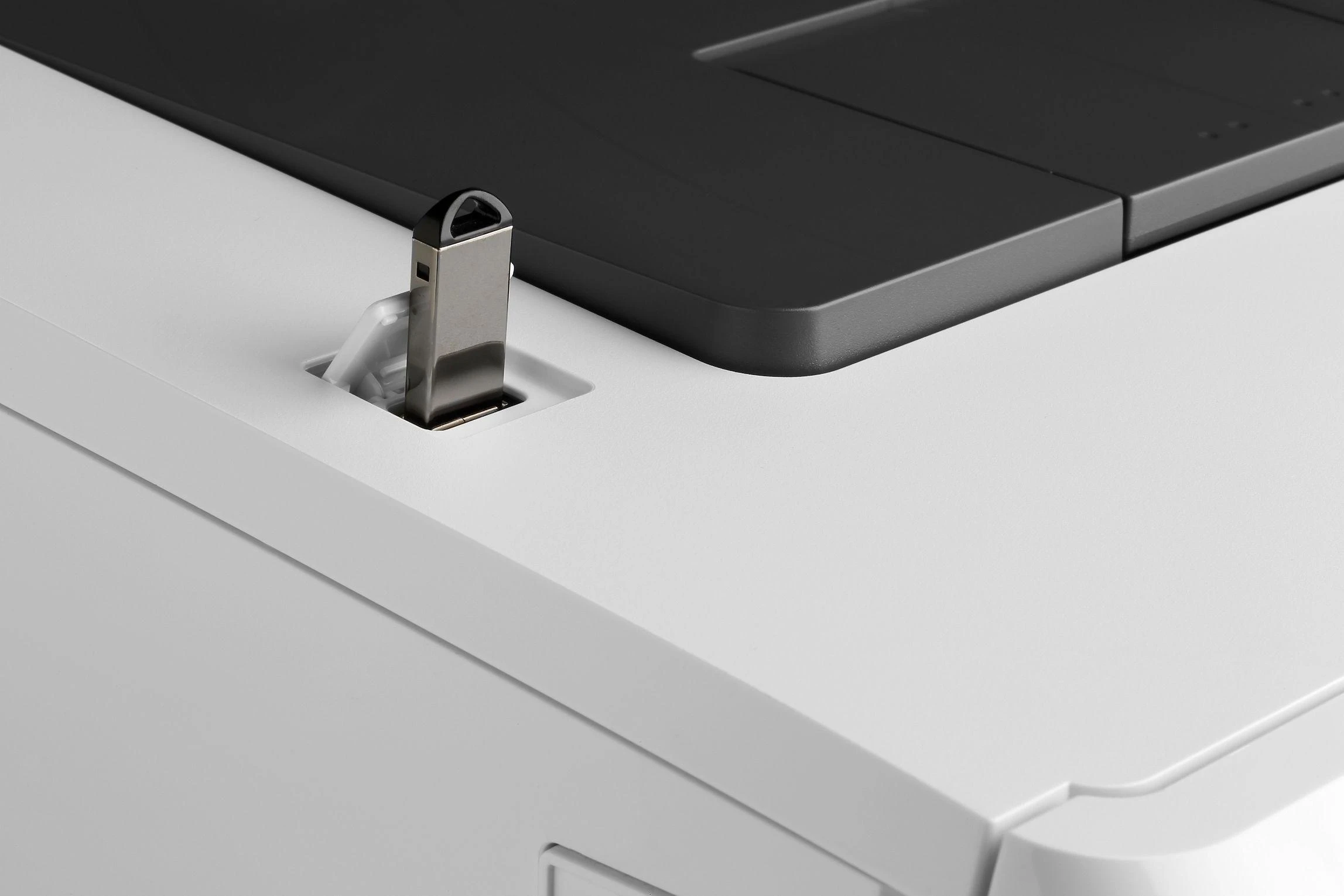 Hewlett Packard (HP) HP Color LaserJet Pro M454dw Spausdintuvas - A4 Color lazerinis, Spausdinimas, Automatinis dokumentų tiektuvas, Auto-Duplex, LAN, WiFi, 27 psl., 750-4000 puslapių per mėn.