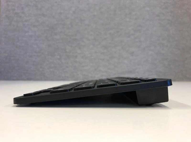 Klaviatūra Stoo -mininäppäimistö, bluetooth