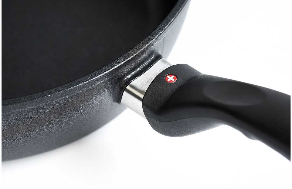 Swiss Diamond XD Classic Induction -paistipannu, 24 cm
