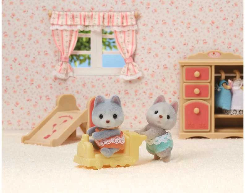 Sylvanian Families Silvanijos šeimos – haskių dvyniai (5638)