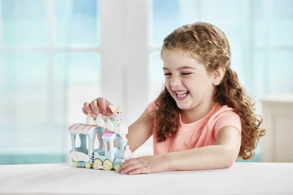 Epoch Figūrėlė spalvotas traukinukas Sylvanian Families