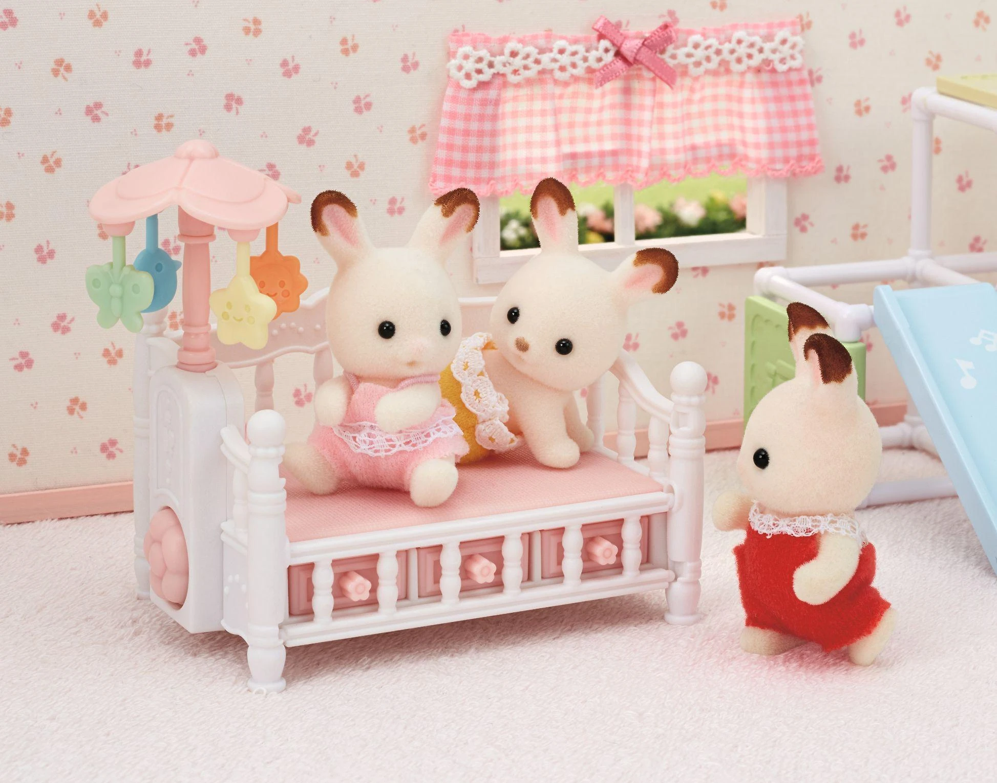 Sylvanian Families Lovytė su karuzelką 5534 p6