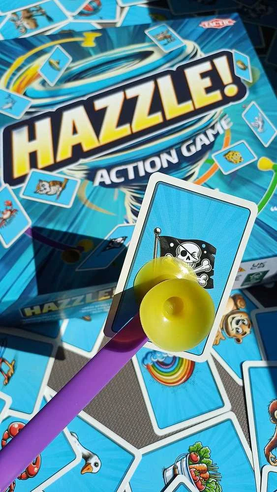 Kortų žaidimas „Tactic Hazzle“