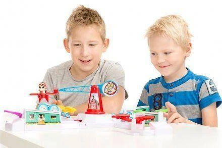 Tactic Taktika Taktika - Loopin Louie