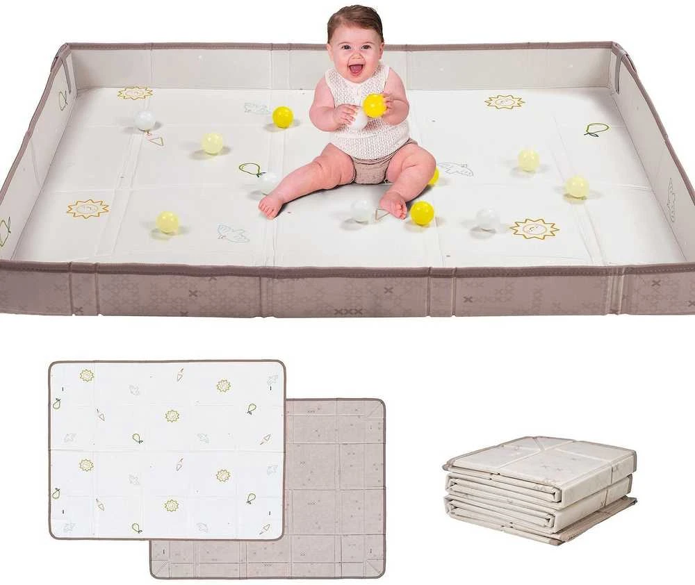 Taf Toys dvipusis vandeniui atsparus putų kilimėlis Fold and Fun, 150 × 180 su kamuoliukais