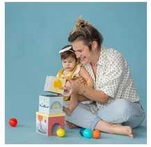 Taf Toys lavinamasis žaislas kubų bokštas North Pole Ball Drop Stacker