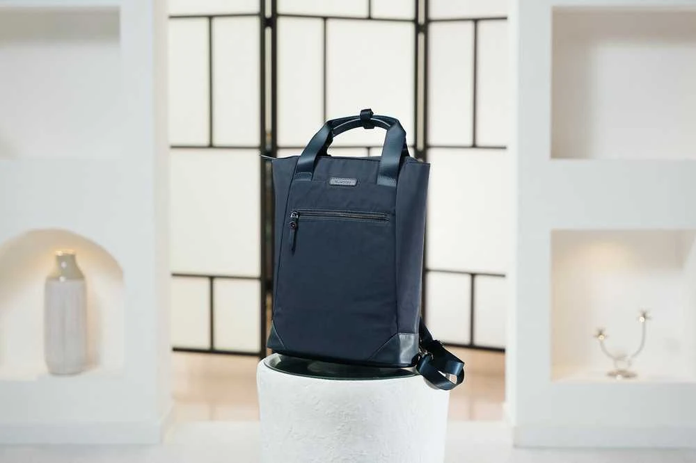 Targus | Avila Convertible Tote | Backpack | Shoulder strap | Atsparus vandeniui | Midnight