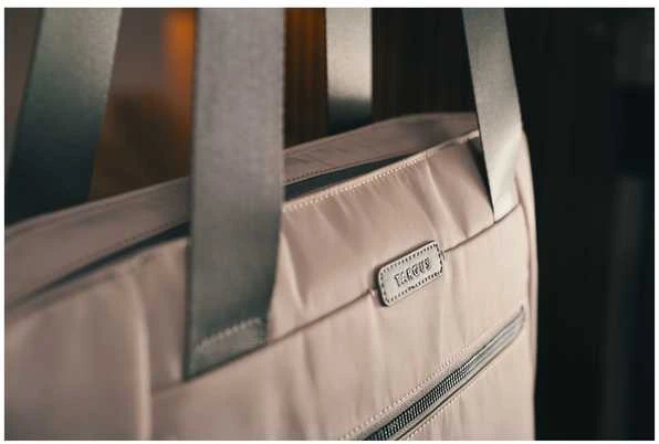 Targus | Avila | Tinka iki 15-16 " | Tote | Shoulder strap | Atsparus vandeniui | French Oak