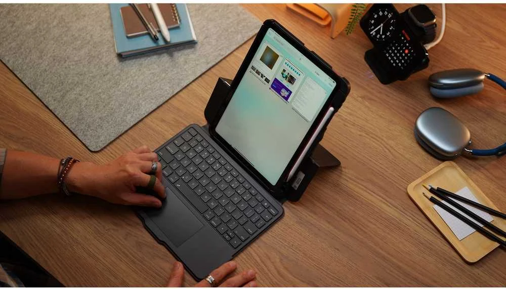 TARGUS® VERSAVU® BLUETOOTH® KLAVIATŪROS DĖKLAS, SKIRTAS „IPAD AIR® 11 COLIŲ“ (M2), „IPAD® 10,9 COLIŲ“ (10-OS KARTOS), „IPAD AIR® 10,9 COLIŲ“ (5-OS IR 4-OS KARTOS) IR „IPAD PRO® 11 COLIŲ“ (4-OS, 3-IOS, 2-OS IR 1-OS KARTOS)? (ŠIAURĖS ŠALYS)