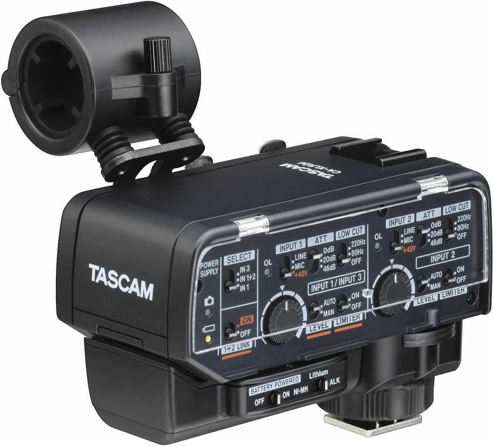 „Tascam CA-XLR2d-C -XLR-mikrofonisovitinas“, „Canon“ rinkinys