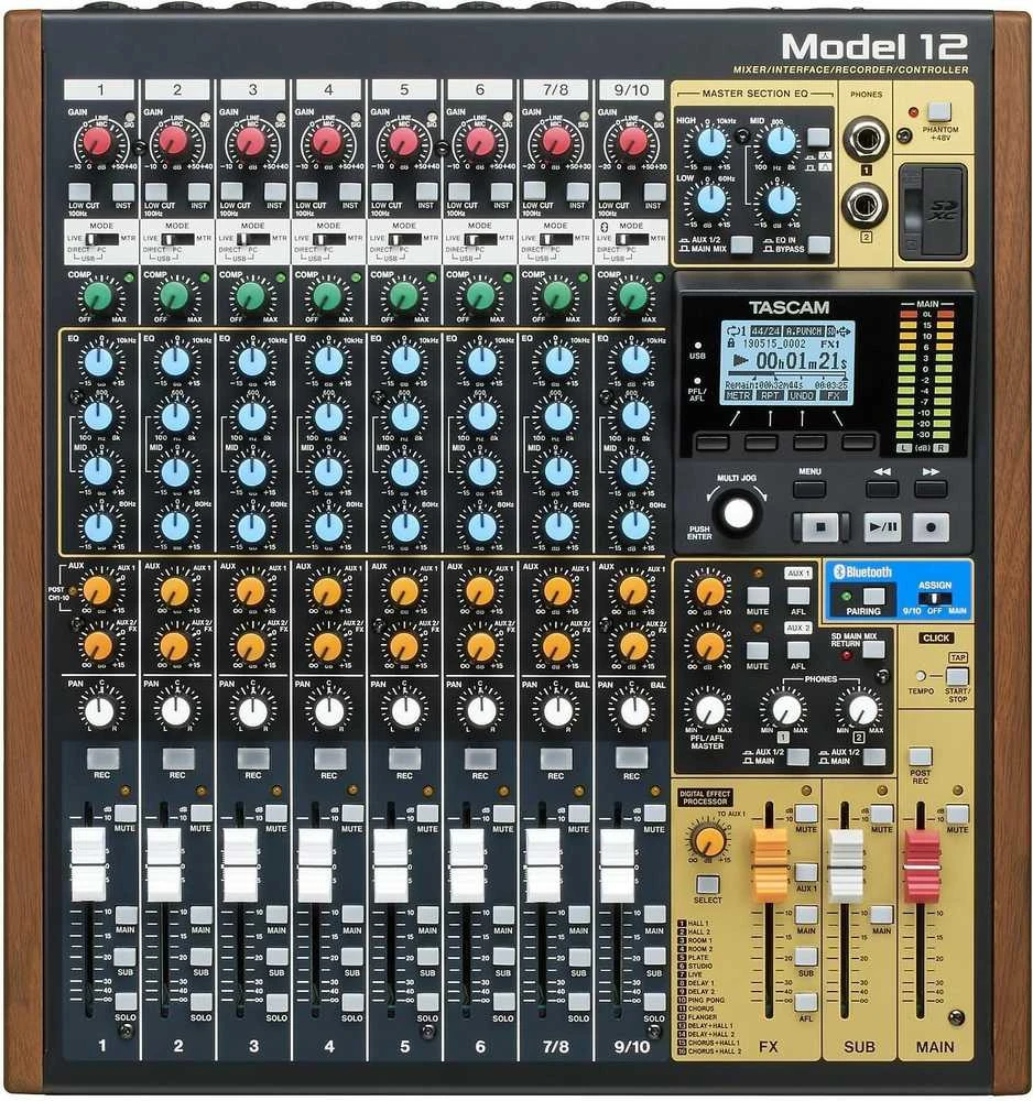 Garso Pultas - Tascam Model 12 12 Kanalų, USB Type-C, Juodas, Medinis