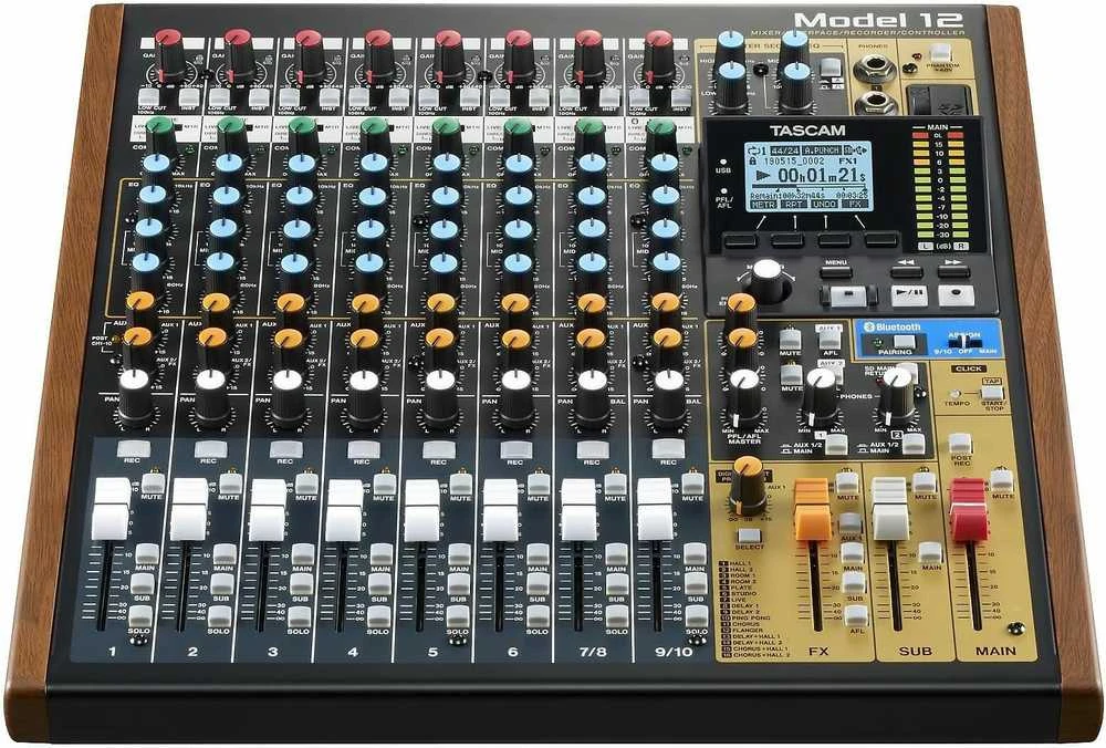 Garso Pultas - Tascam Model 12 12 Kanalų, USB Type-C, Juodas, Medinis