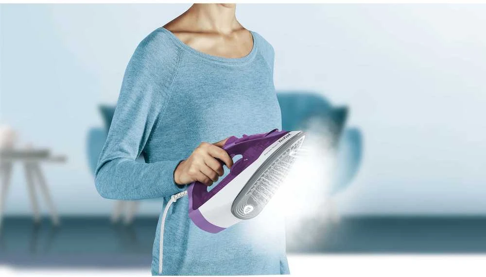 TEFAL FV2836E0 | Garų lygintuvas | 2400 W | Vanduo tank capacity 270 ml | Continuous steam 35 g/min | Steam boost performance 165 g/min | Violetinė/Baltas