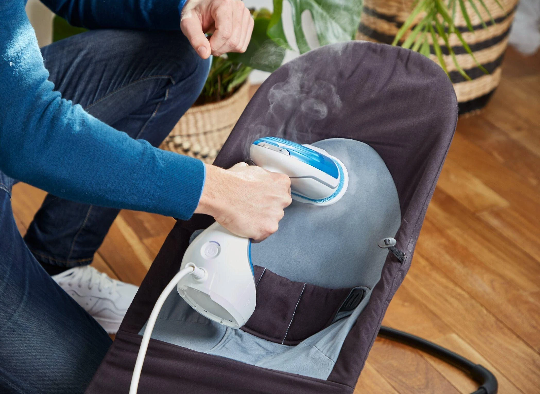 TEFAL | Garment Steamer | DT9530E1 | Handheld | 1700 W | 0.2 L | 30 g/min | Mėlyna/Baltas