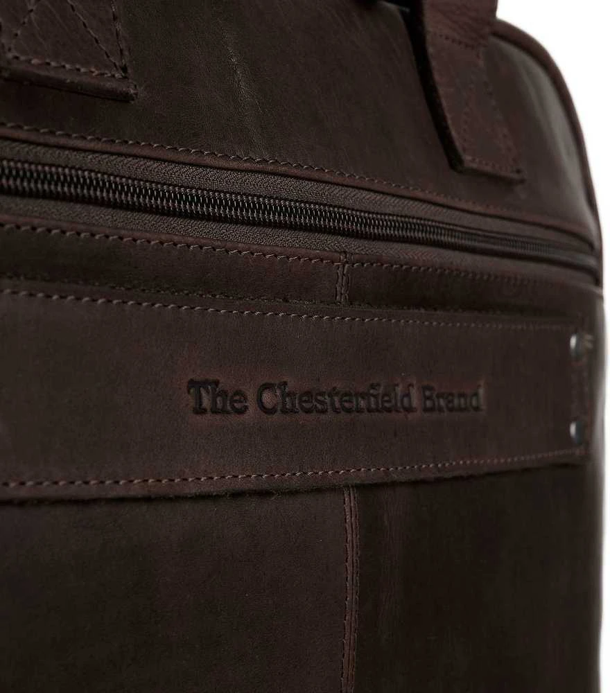 The Chesterfield Brand Calvi -tietokonelaukku 15,6 kannettavalle tietokoneelle, ruskea