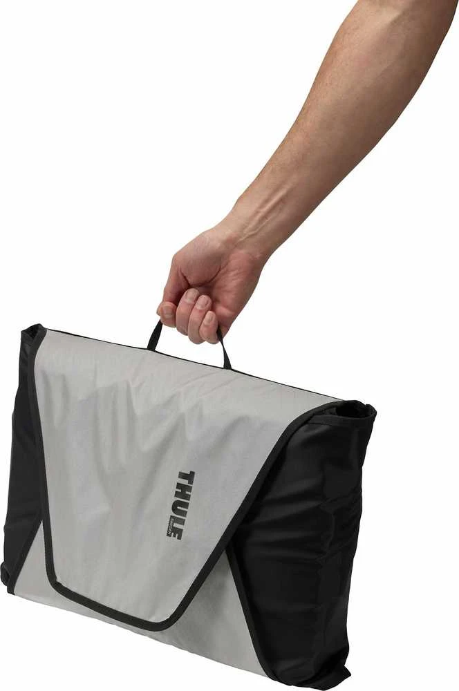 Kelioninis Thule | Garment Folder | Baltas