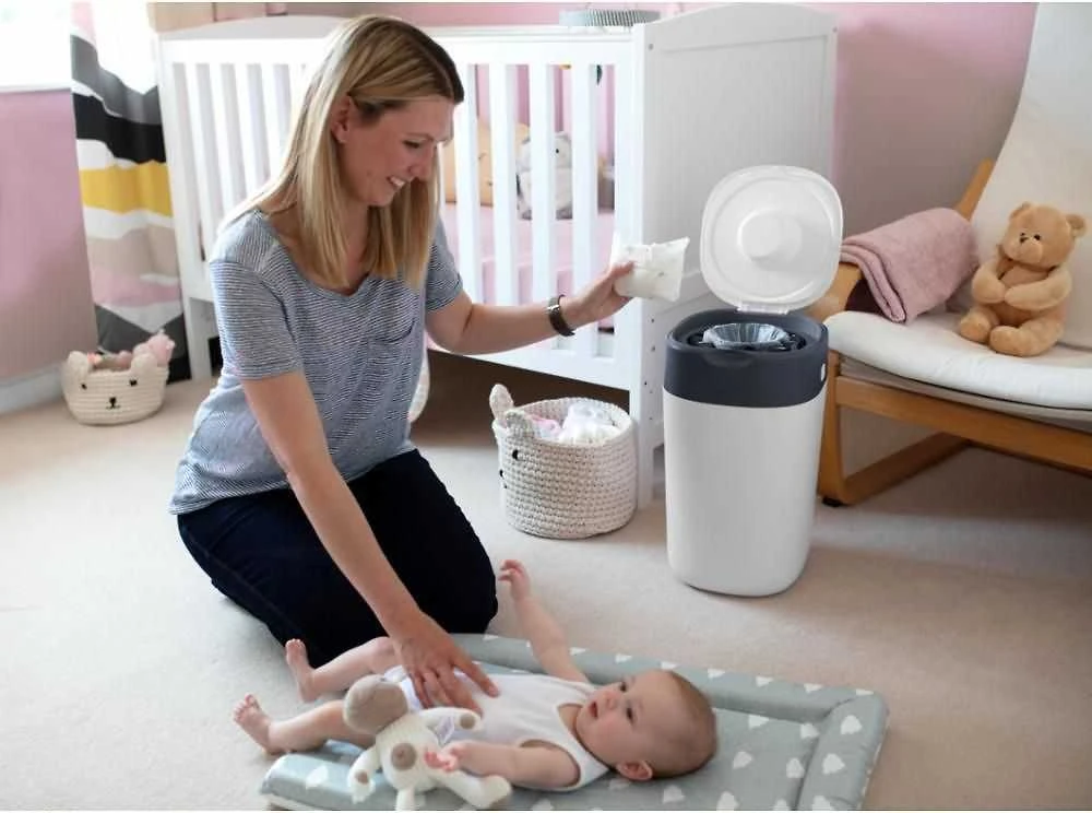TOMMEE TIPPEE konteineris sauskelnėms Sangenic Twist&Click, baltas, 85100102
