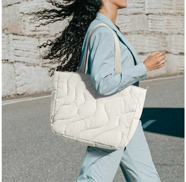 tomtoc Terra-T38 Puffy Nešiojamas kompiuteris Tote Bag, 13,5 l, valkoinen