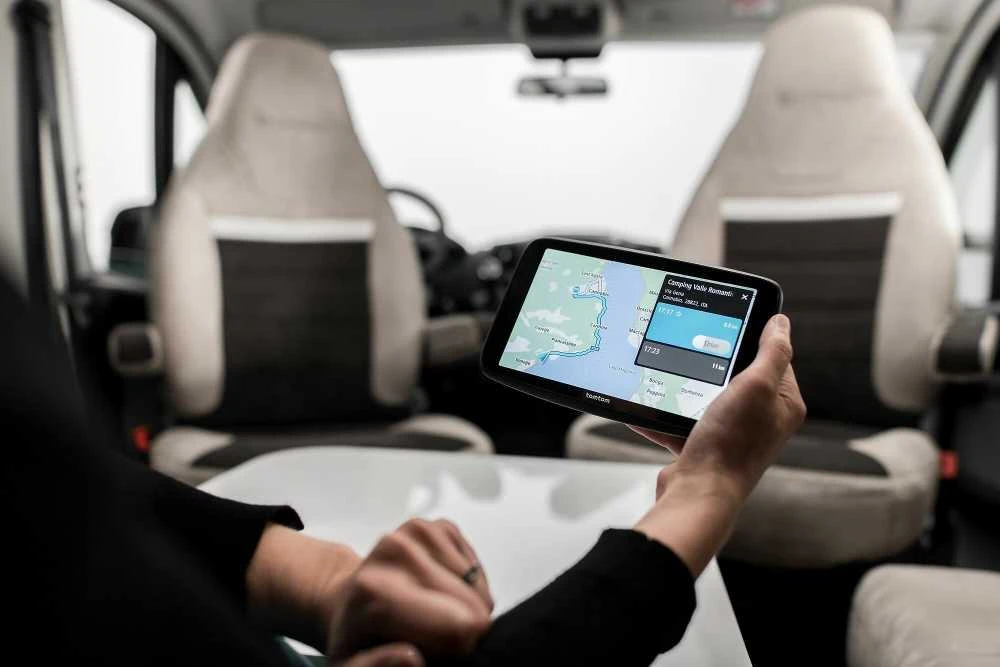 TomTom GO Camper Max 700