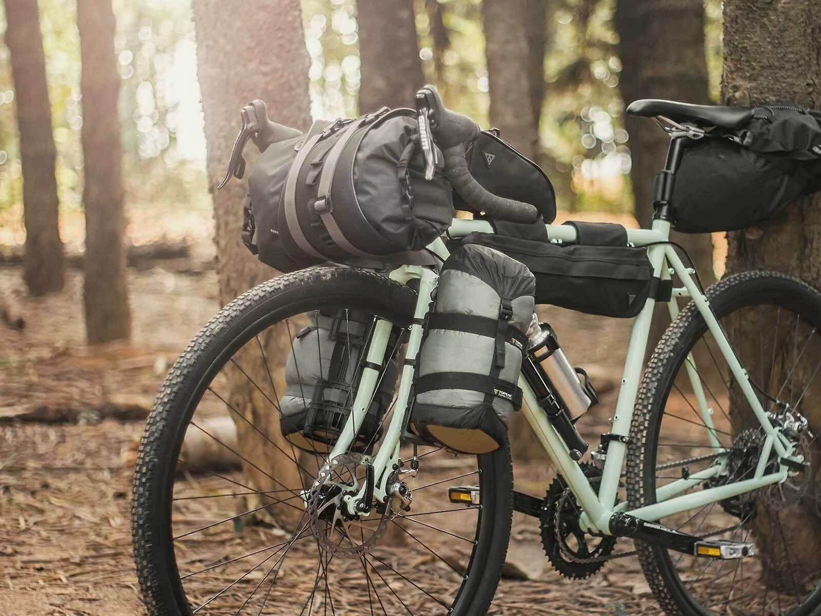 Topeak VersaCage bike bag, frame basket