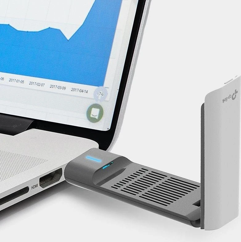TP-Link Archer TX20UH Wi-Fi adapteris prijungtas prie kompiuterio