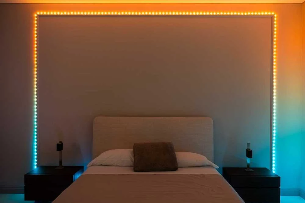 Lubinis šviestuvas „Twinkly | Dots“ išmaniosios LED lemputės 200 RGB (daugiaspalvės), 10 m, skaidrios | RGB – daugiau nei 16 mln. spalvų