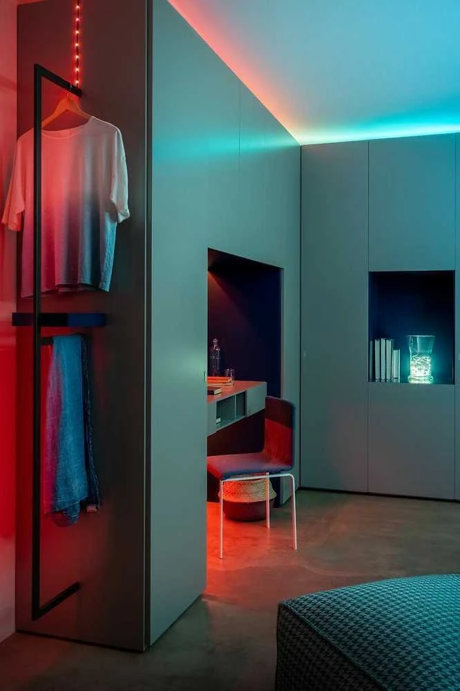 Lubinis šviestuvas „Twinkly | Dots“ išmaniosios LED lemputės 200 RGB (daugiaspalvės), 10 m, skaidrios | RGB – daugiau nei 16 mln. spalvų