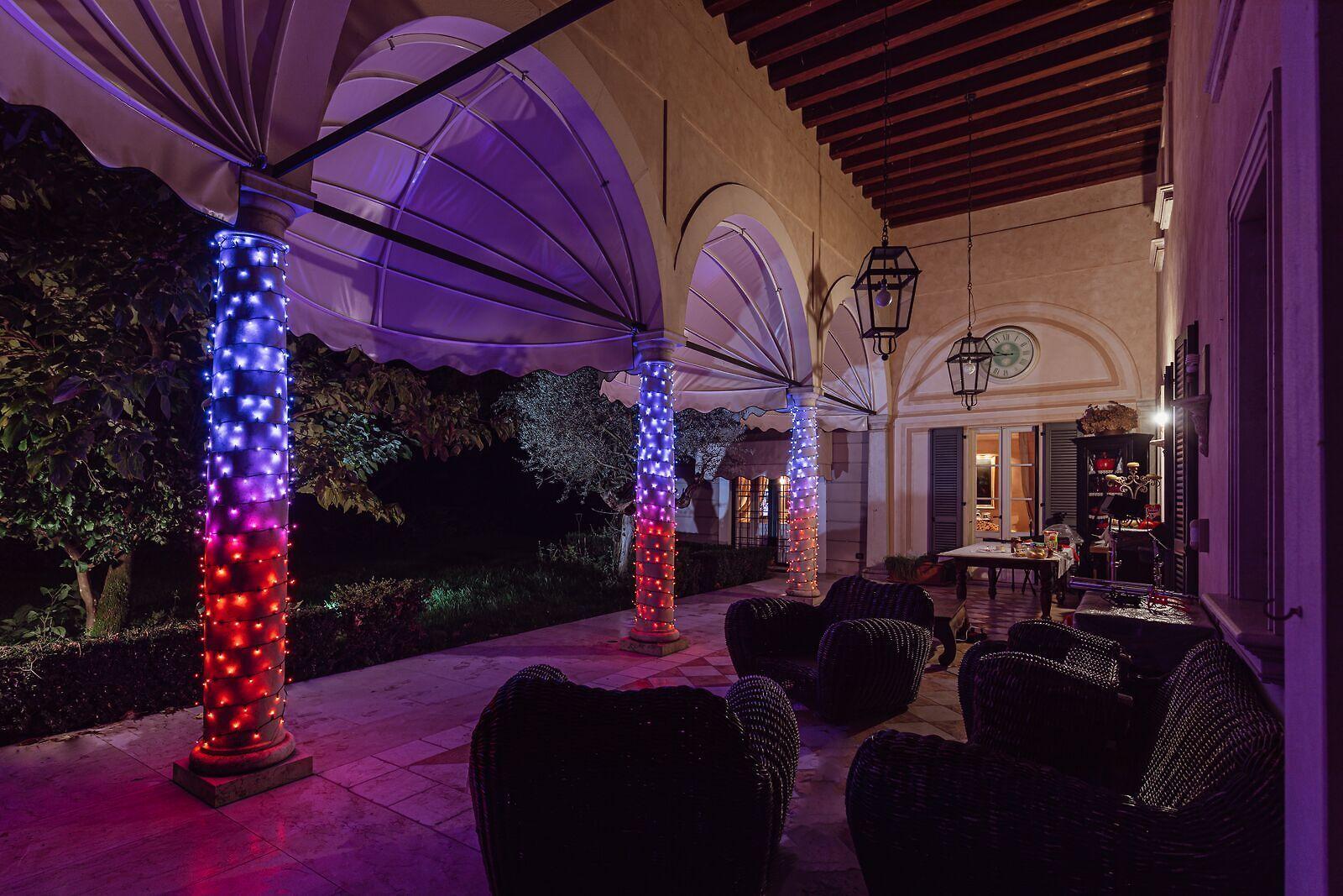 Kalėdinė išmanioji lempučių girlianda Twinkly Strings 100 LED, RGB, daugiaspalvės