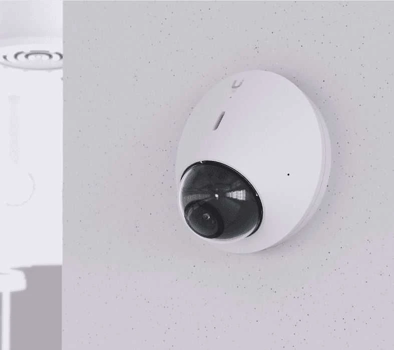 UBIQUITI UVC-G5 kupolinė vaizdo kamera lauko sąlygoms, 2k POE, „MagicZoom“ infraraudonųjų spindulių mikrofonas