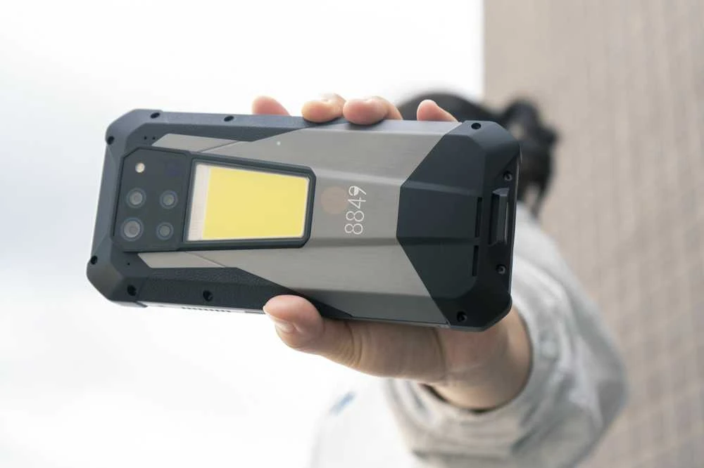 Unihertz Tank 3 Pro 5G -puhelin, 512/16 Gt