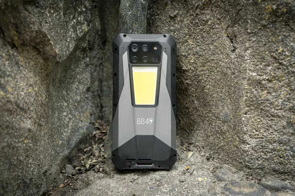 Unihertz Tank 3 Pro 5G -puhelin, 512/16 Gt