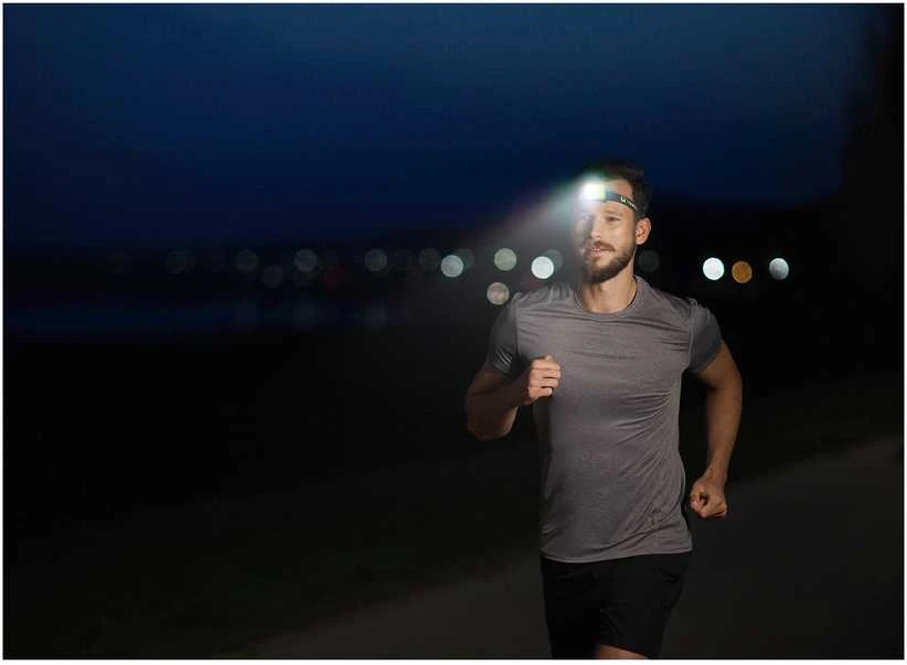 Varta ULTRALIGHT H30R Ant galvos tvirtinamas žibintuvėlis Balta LED