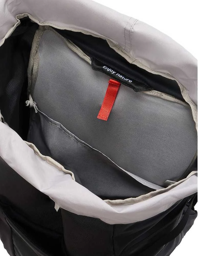 Vaude Brenta 44 + 6 reppu, musta