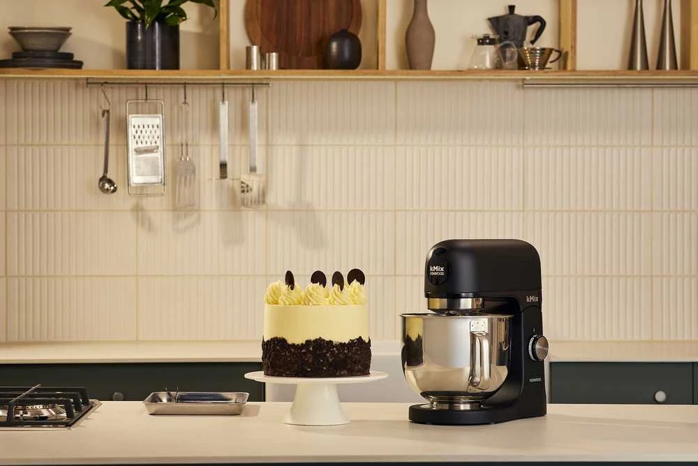 Virtuvinis kombainas Kenwood kMix KMX750ABK juoda