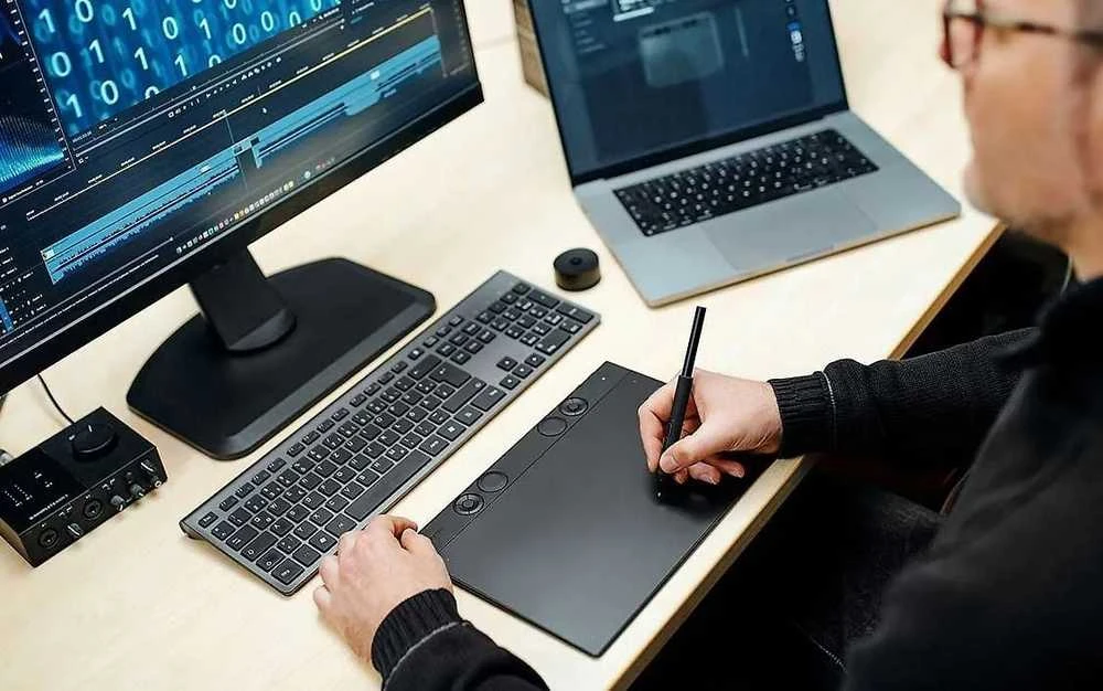 Wacom Intuos Pro S (2025)