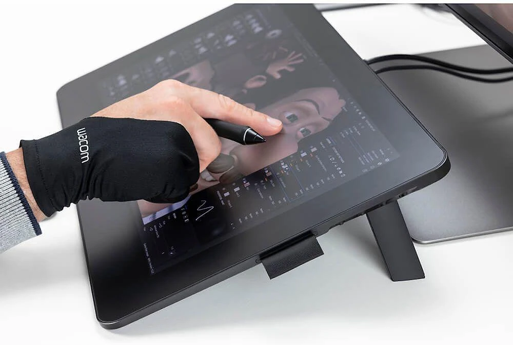 „Wacom“ menininko piešimo pirštinė (ACK4472501Z)