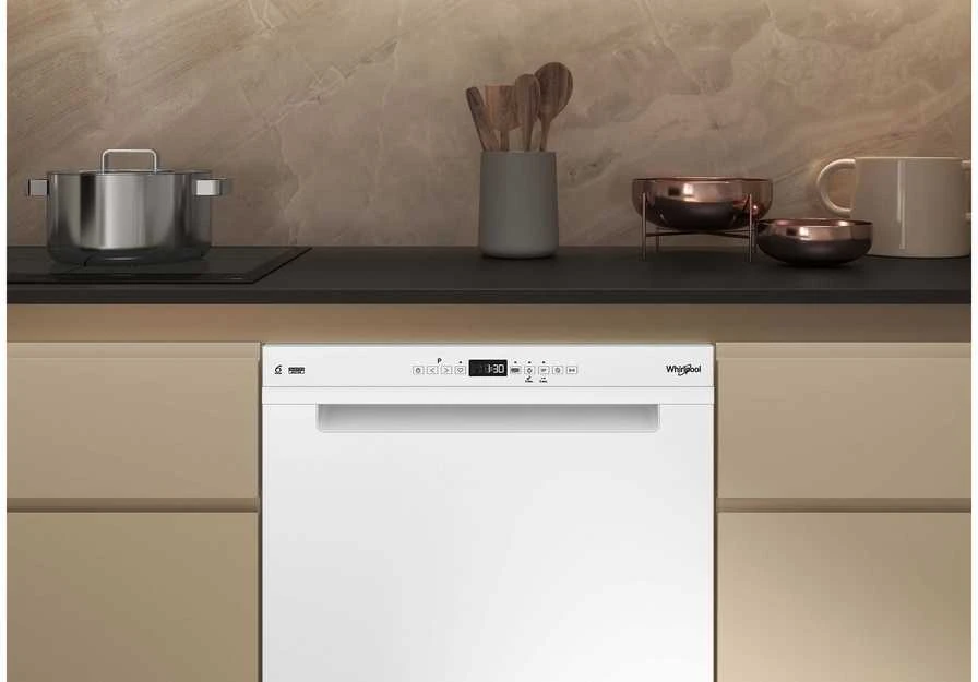 Indaplovė Whirlpool W7U HP33 astianpesukone, valkoinen