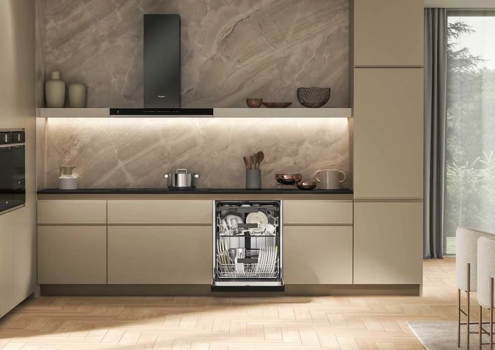 Indaplovė Whirlpool W7U HS41 astianpesukone, valkoinen