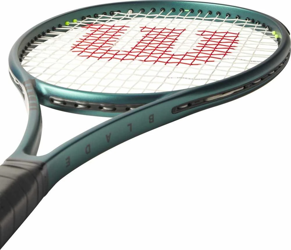 WILSON BLADE 98 (18X20) V9 teniso raketė (Dydis: 3 )