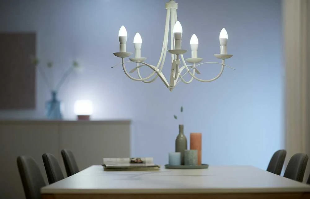 WiZ LED lemputė šalta-šilta balta Žvakė | 4,9 W | 2700-6500K | C37 | E14 | 1 vnt.
