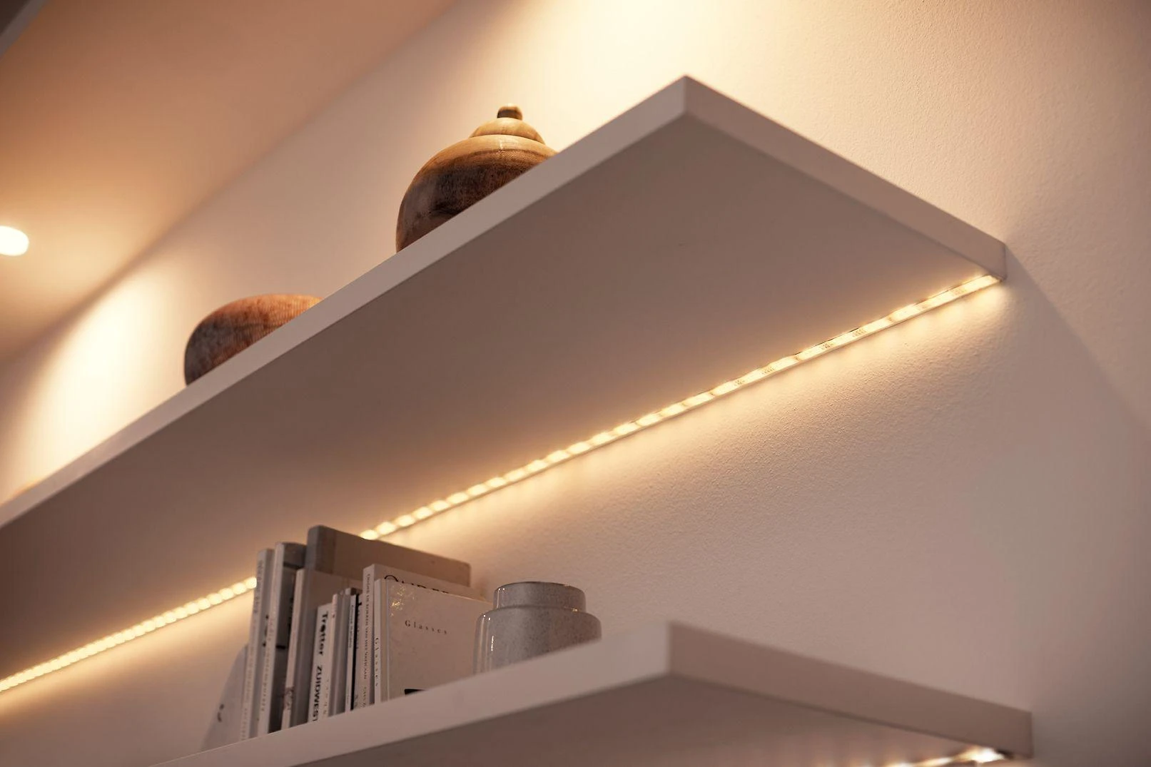 WIZ WI-FI BLE LED JUOSTELĖ 1M 880LM EXT EU