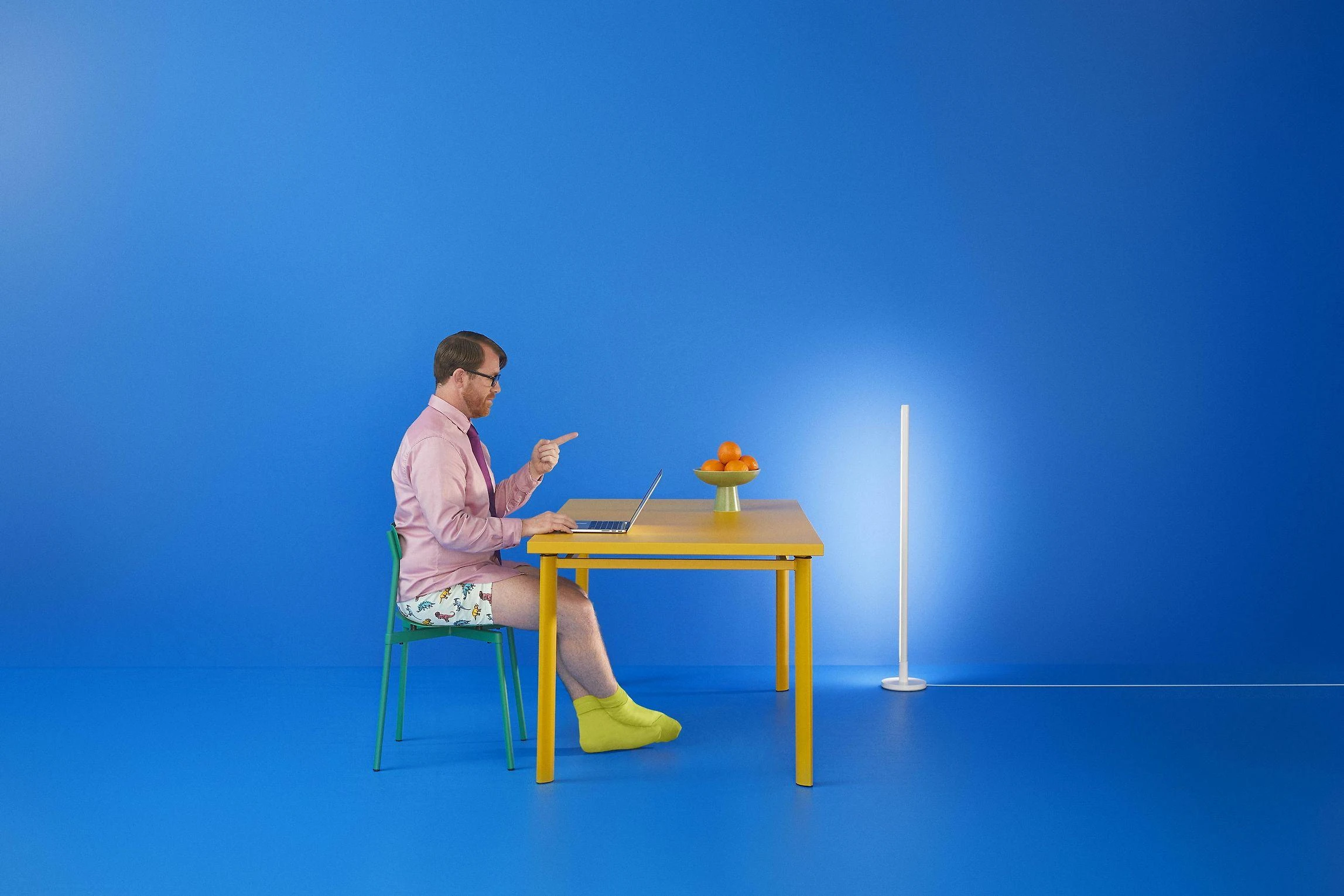 WIZ WI-FI BLE POLE FLOOR LIGHT EU