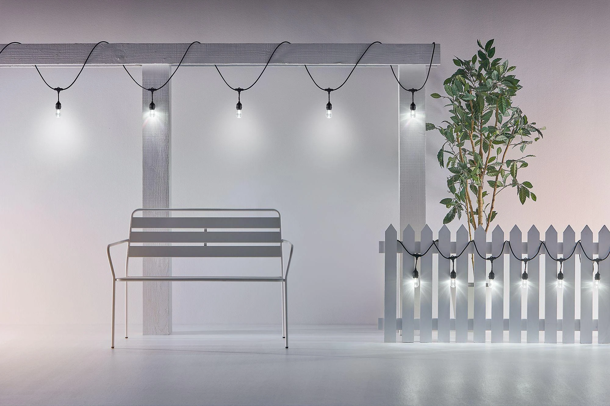 Signify/Philips WiZ – lauko šviesos styginiai EU Type C