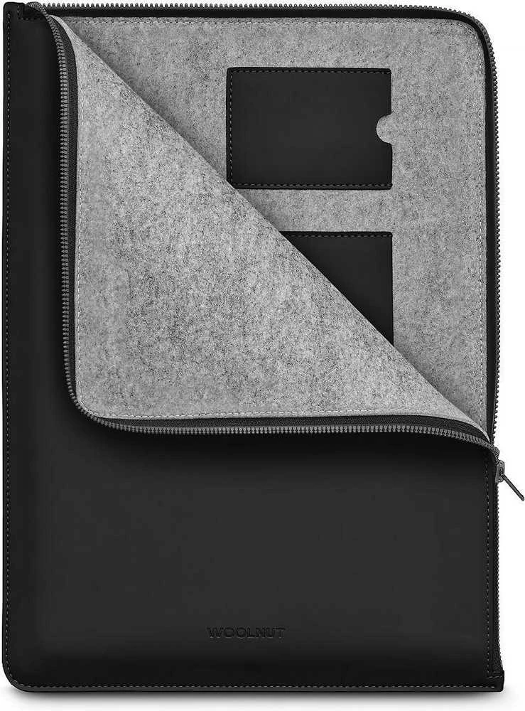 Woolnut Coated Folio -suojatasku 16 MacBook Pro, musta