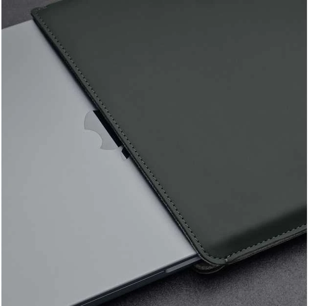 Woolnut Vilnos riešuto dengtas įmautės dėklas, skirtas 16 colių „MacBook Pro“, žalias