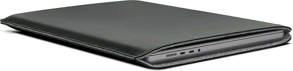 Woolnut Vilnos riešuto dengtas įmautės dėklas, skirtas 16 colių „MacBook Pro“, žalias