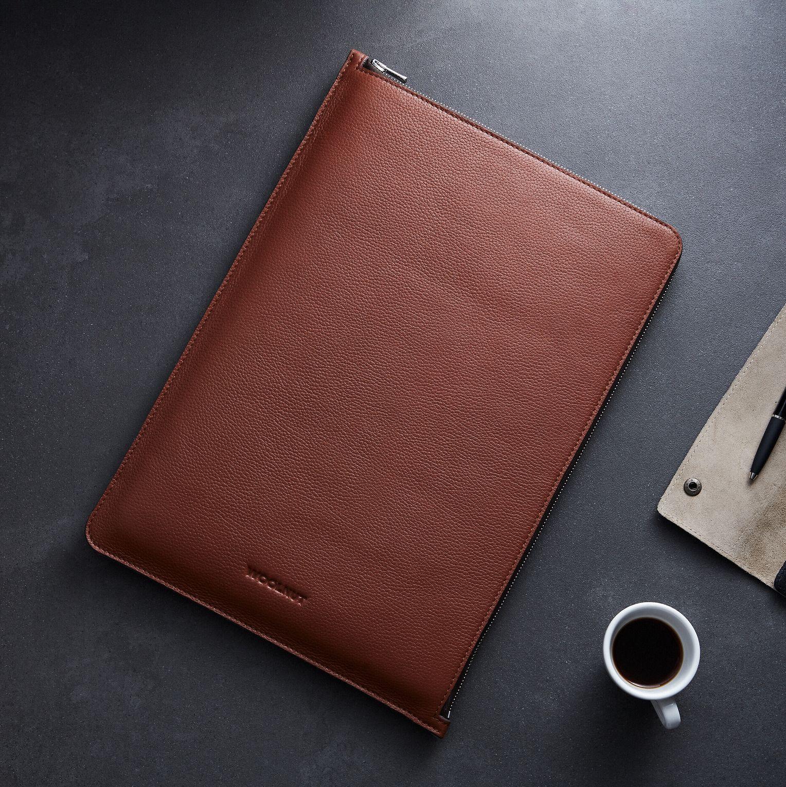 Woolnut Leather Folio -suojatasku 16 MacBook Pro, konjakki